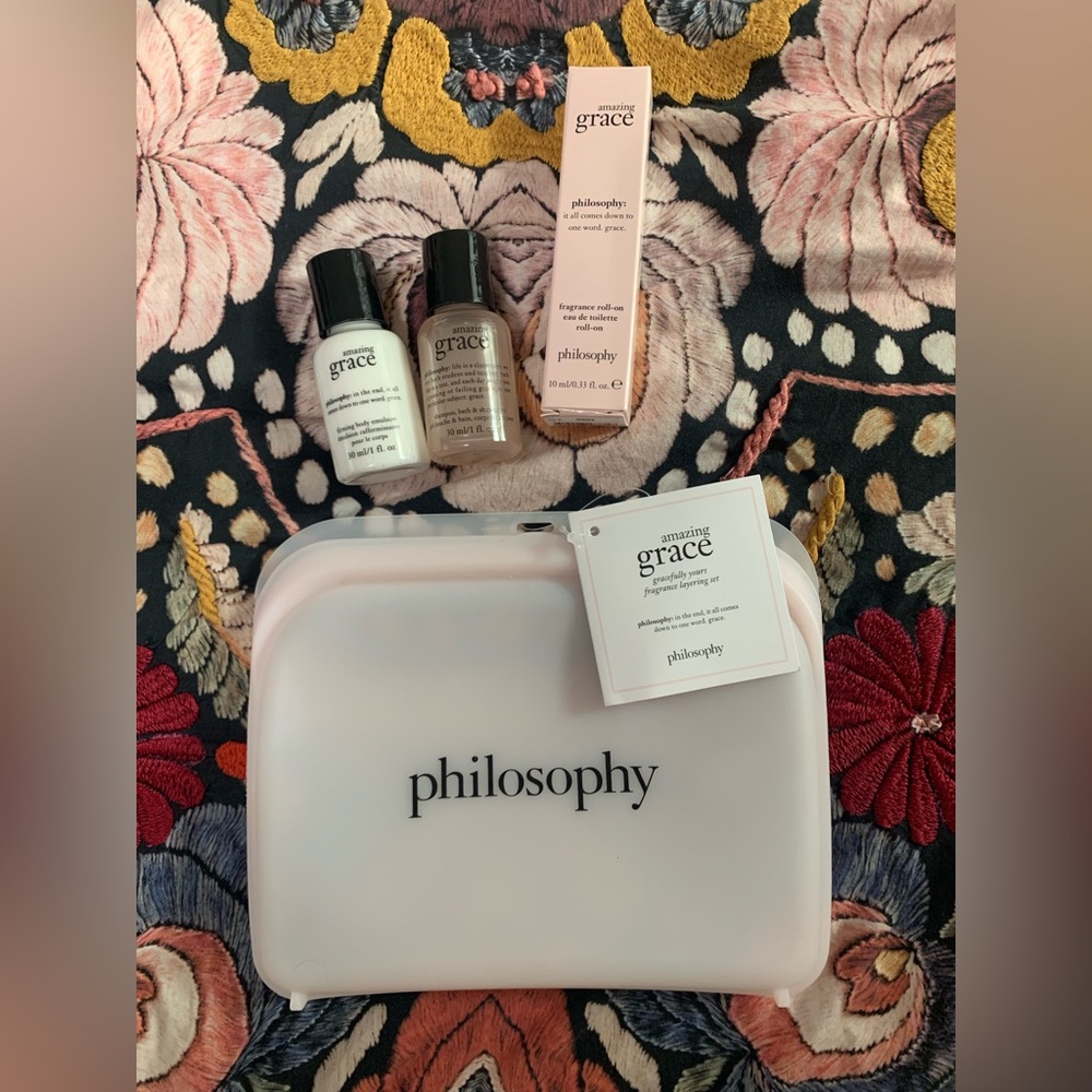 NWT Philosophy Amazing Grace Perfume Rollerball Set